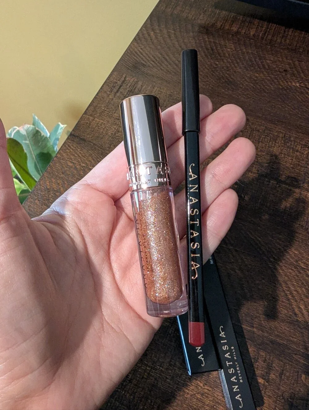 Anastasia Beverly hills Lot